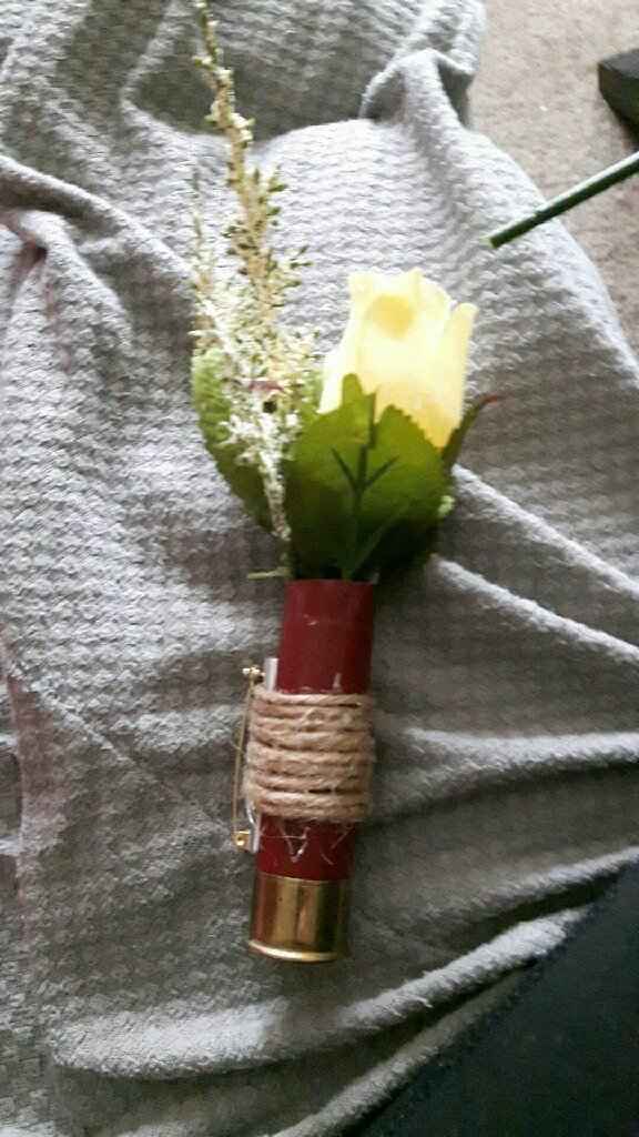 Boutonnieres: Floral or Non-Floral? - 1