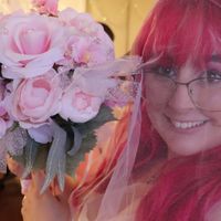 Small, home-video style, intimate wedding complete. - 2