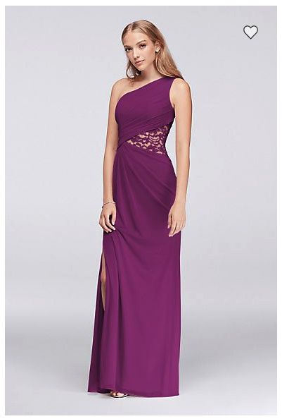 Show off your bridesmaid dresses! 2