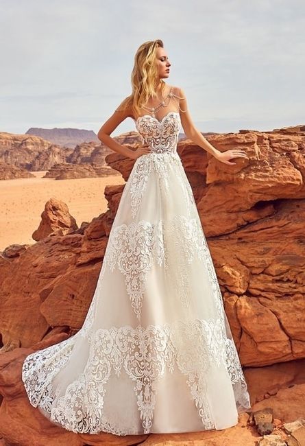 Wedding dress