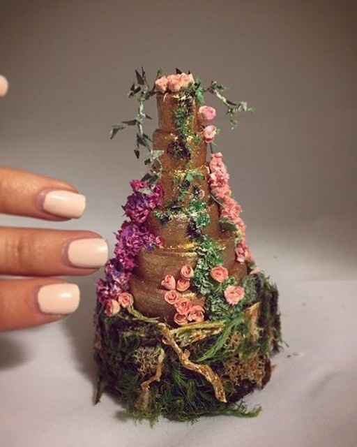 Miniature Wedding Cake