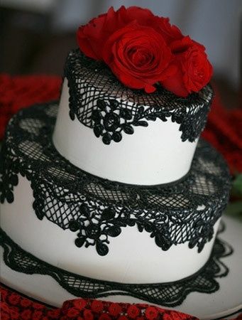 this looks super cute for the wedding cake