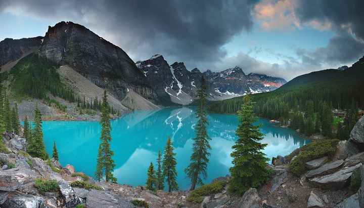 Moraine Lake