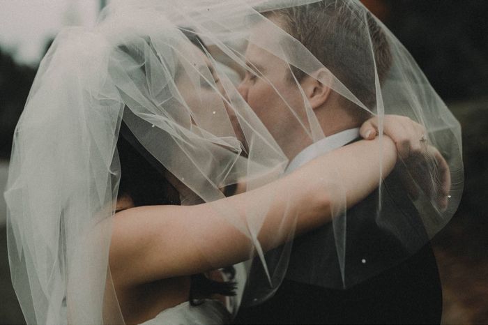 How did you style a bubble veil? - 3