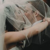 How did you style a bubble veil? - 3