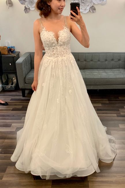 Torn between 2 ballgowns! 1