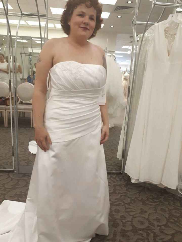 Show off your wedding dress! - 1
