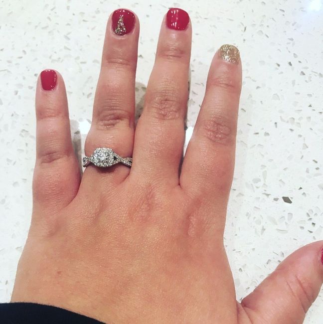 Show the ring off!