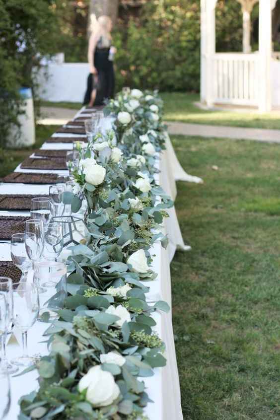 Head Table