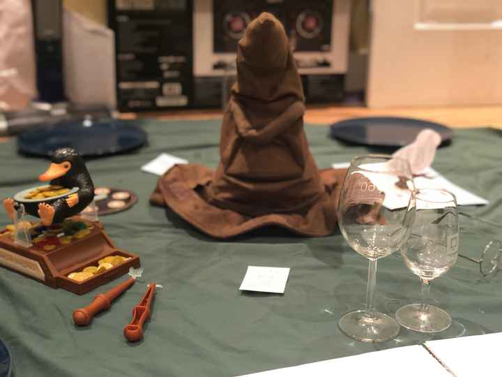 How much decorations do you really need - 1