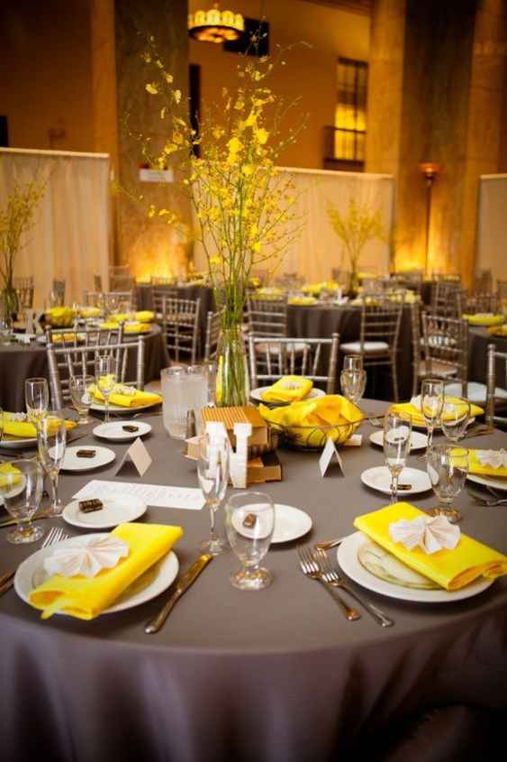 grey table cloths with yellow napkins 