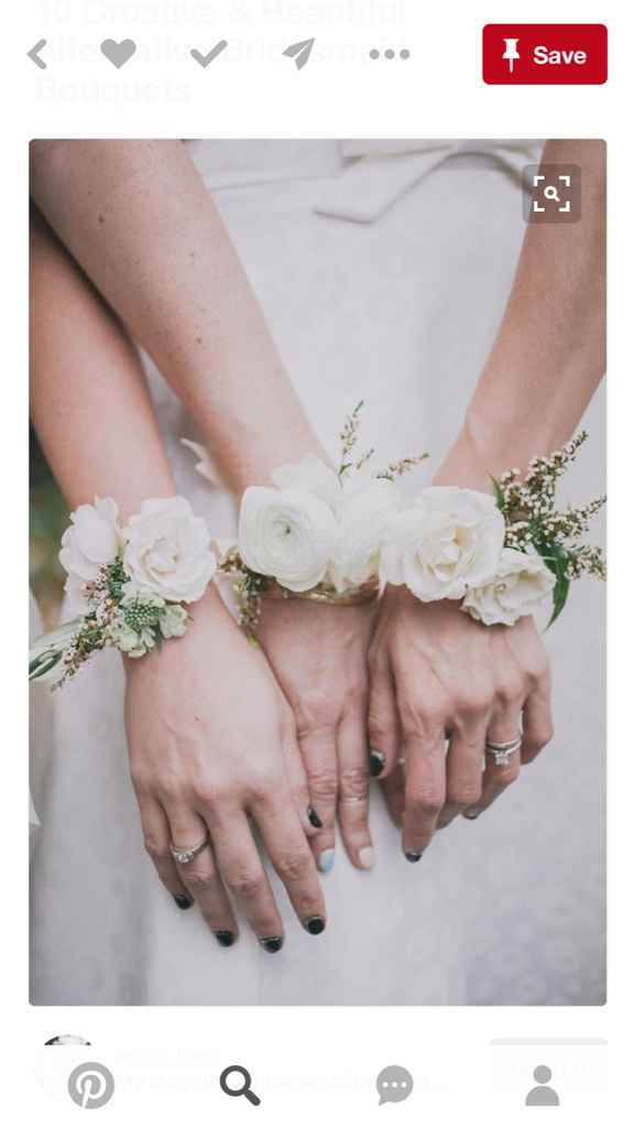 Bridesmaids bouquets - 1