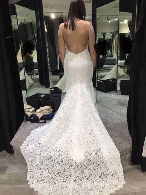 Help me pick a dress!! 1
