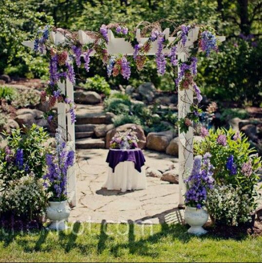 4 +1 centerpieces with a teapot - 1