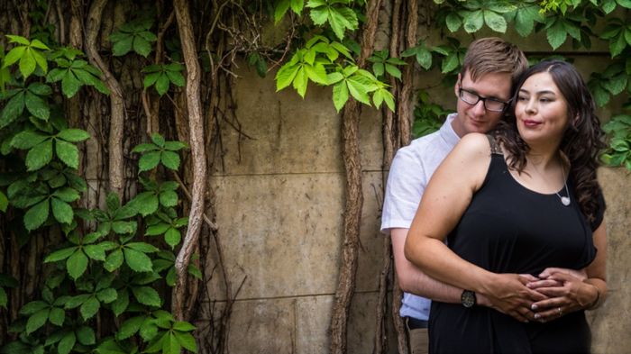 Engagement photos - indoor or outdoor? 7