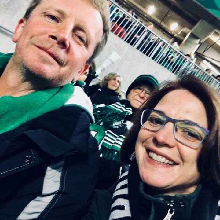 Cheering on the Riders