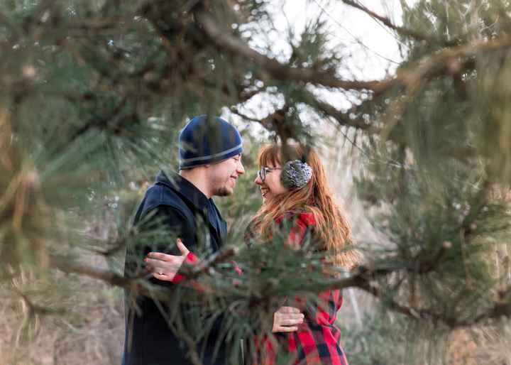 Are you taking engagement photos? 📷 - 1