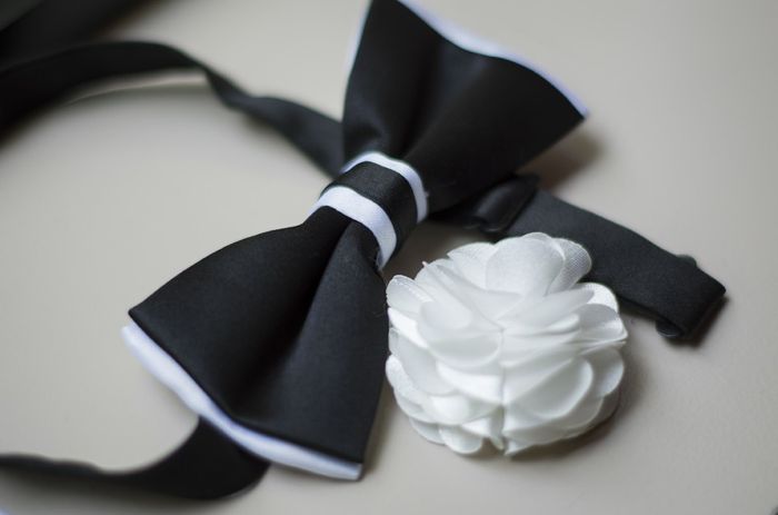 Show off your wedding day accessories - 3