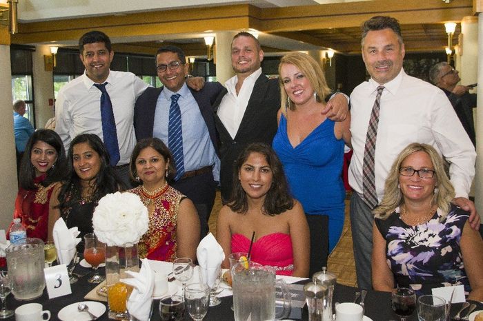 What kind of diy centrepieces have you done? and how do you plan to organize them on the table? 1