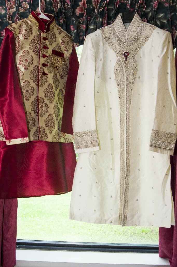 What's happening the morning of the wedding? - 1