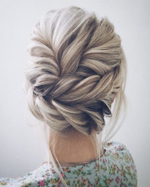 Favorite braided bridal hairstyles? 15