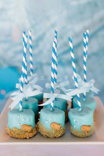 Beach cake pops