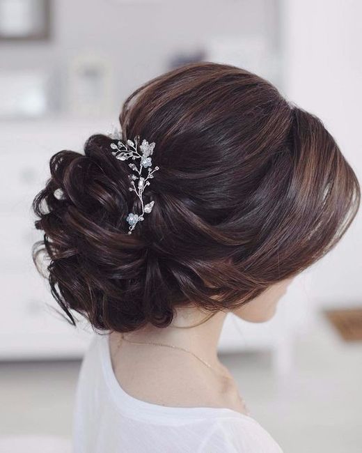 B. Updo