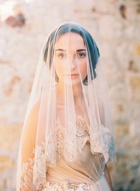 Champagne wedding veil