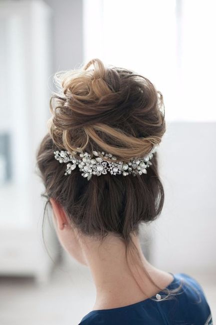 High Bun Updo