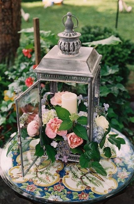 Romantic Lantern Centerpiece