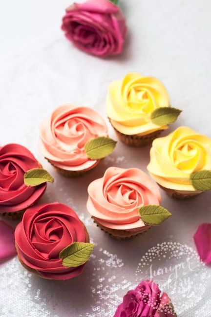 Coloured Flower Cupcakes