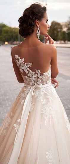 Illusion back