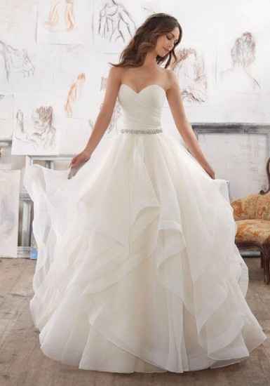 Skirt with ruffles