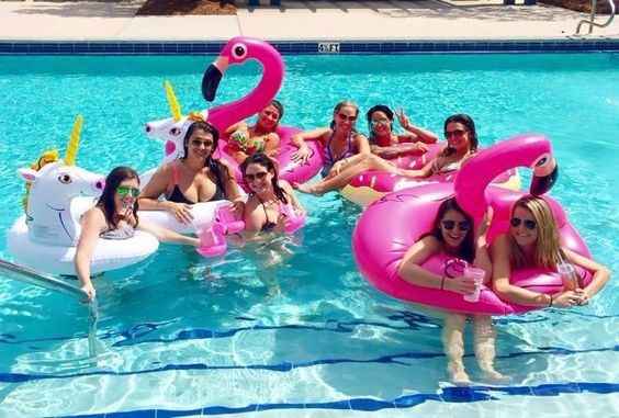 Rekaxed bachelorette party