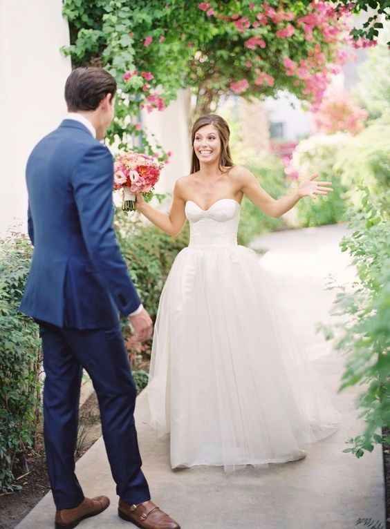 Will you do a first look on your wedding day? 