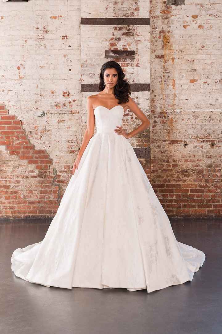 Ball gown