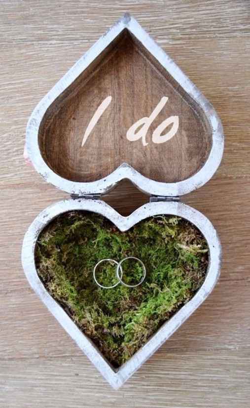3. Ring pillow