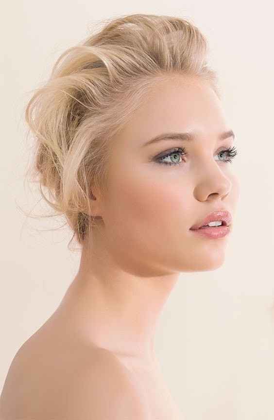 2. Makeup