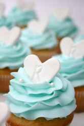 Cupcake with heart