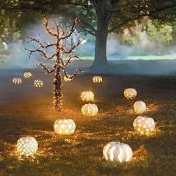 Halloween Wedding Decor