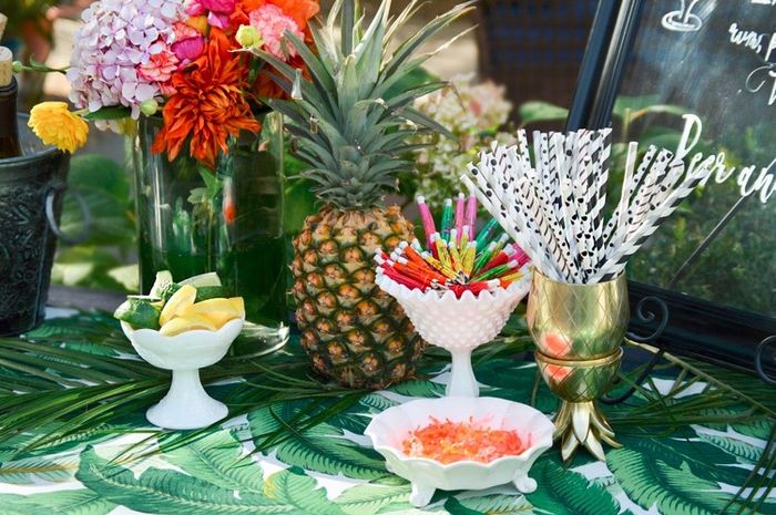 Tropical Centerpiece