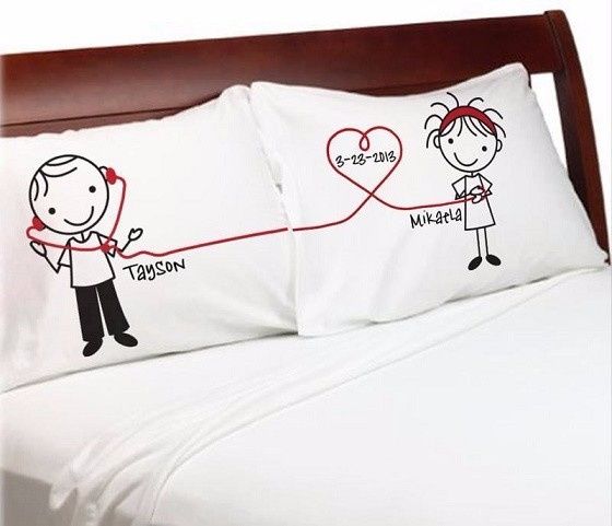 5 pillow ideas for Mr. and Mrs.