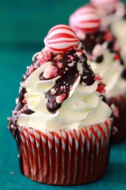 Peppermint Mocha Cupcake