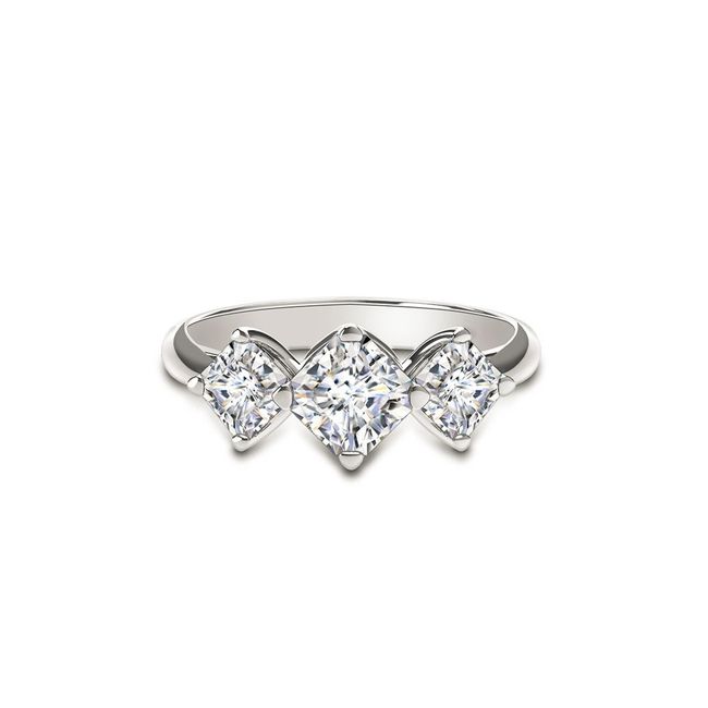 3-Stone Diamond Ring