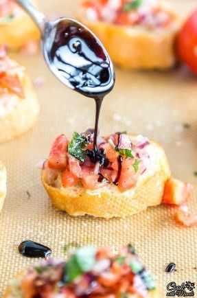 Buschetta and balsamic sauce