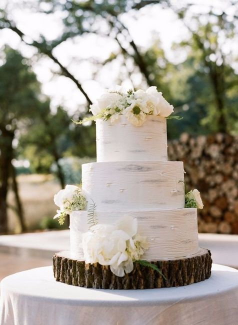 Floral spring wedding cakes