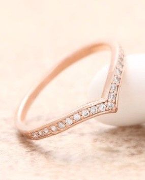 Unique rose gold with diamonds