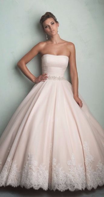 Strapless ballgown