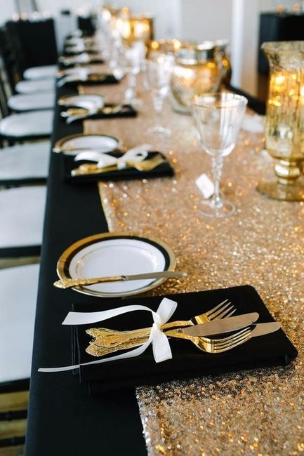 Table Decor in Black and Gold