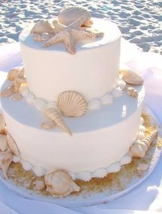 Beach wedding cake